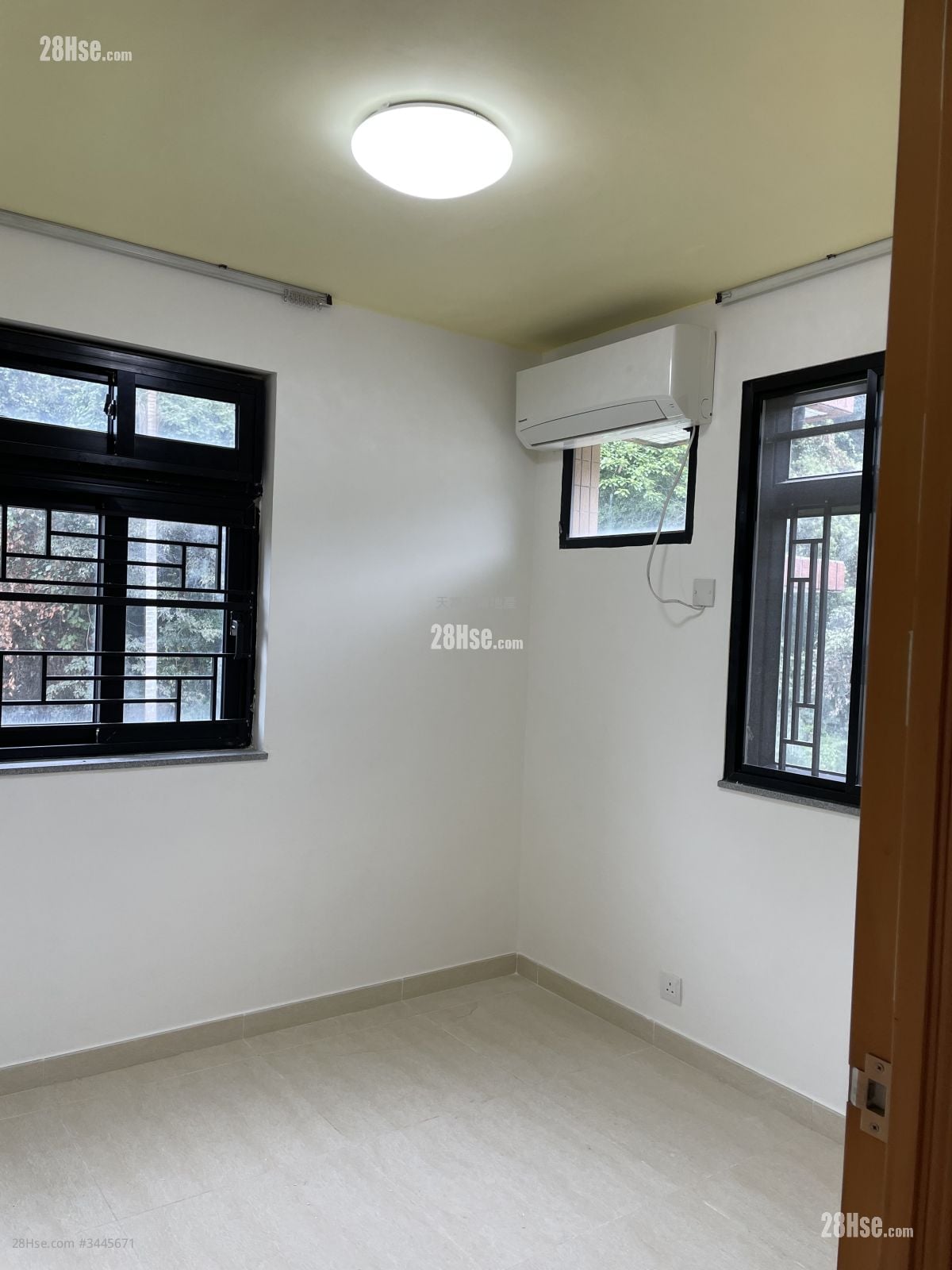 南圍村 租盤 3 房 , 1 浴室 700 平方呎