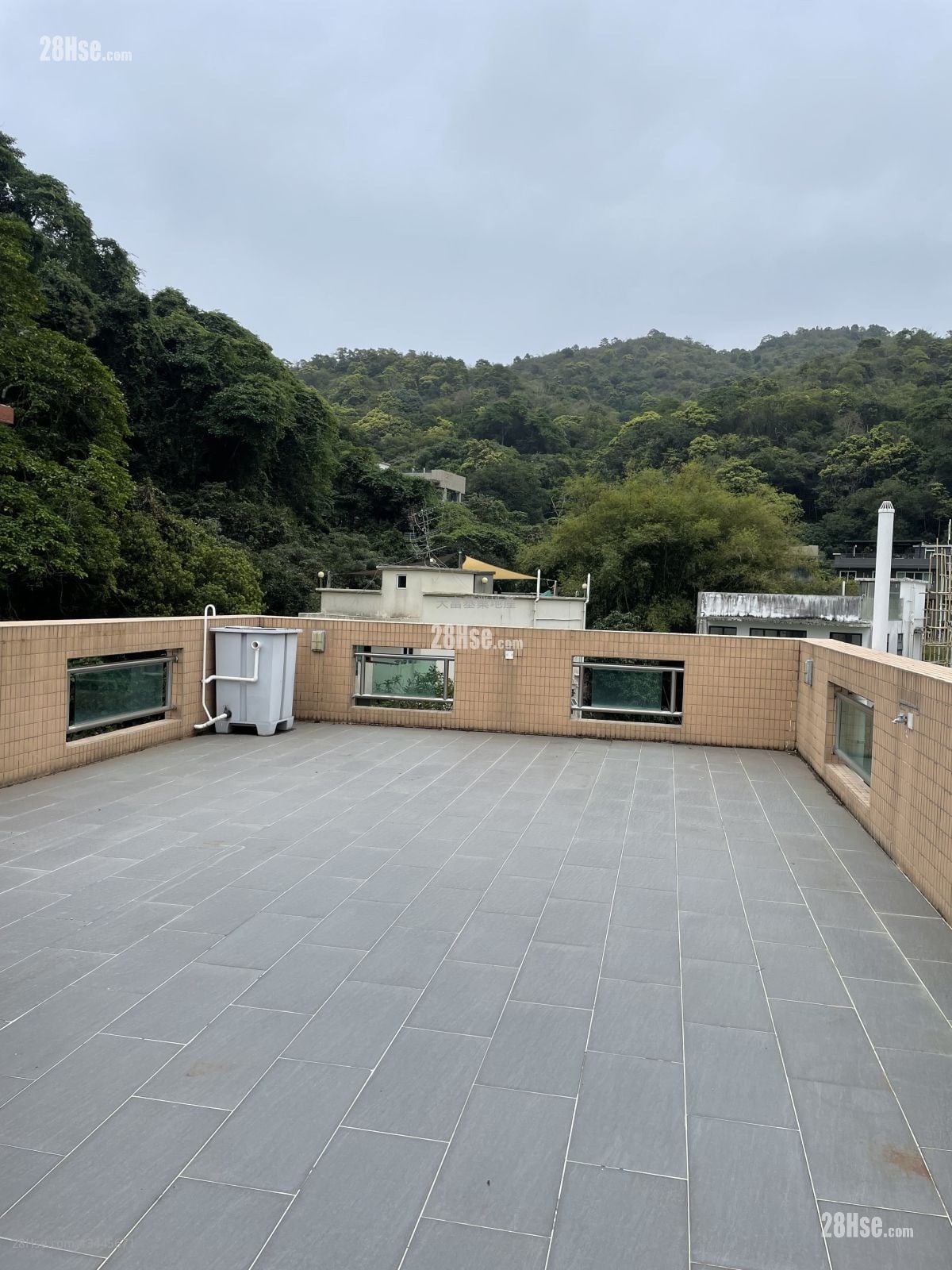 南圍村 租盤 3 房 , 1 浴室 700 平方呎