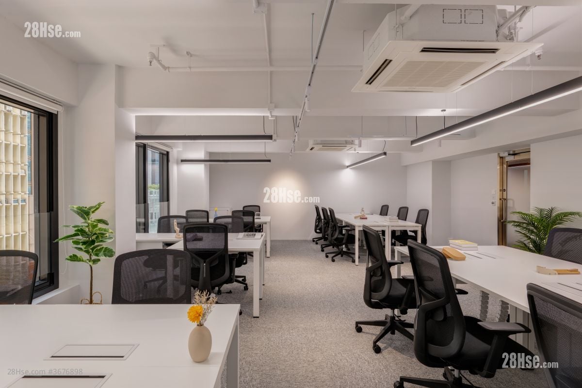 德輔道中心 租盤 10,915 平方呎