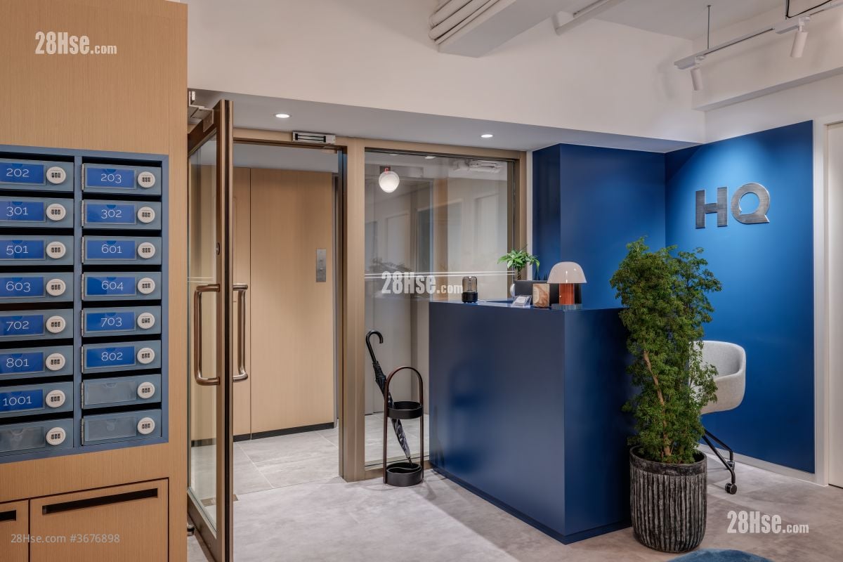 德輔道中心 租盤 10,915 平方呎