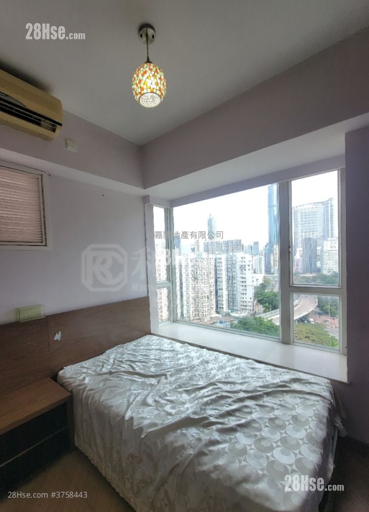 Florient Rise Sell 3 Bedrooms , 1 Bathroom 609 ft²