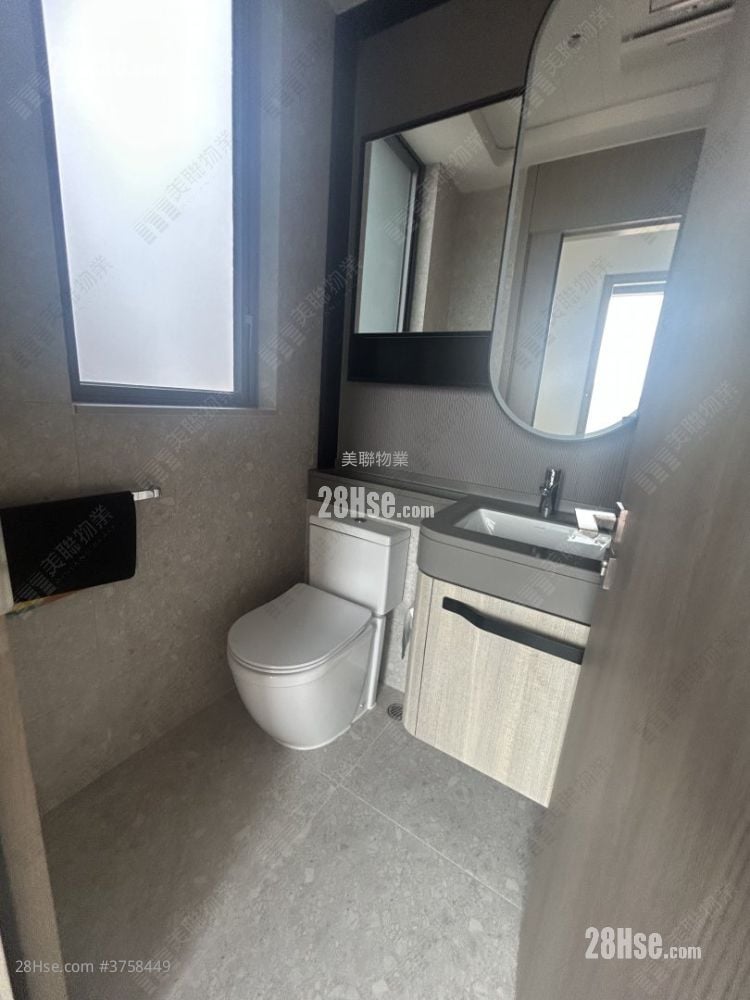 Sierra Sea 售盘 2 房 444 平方尺