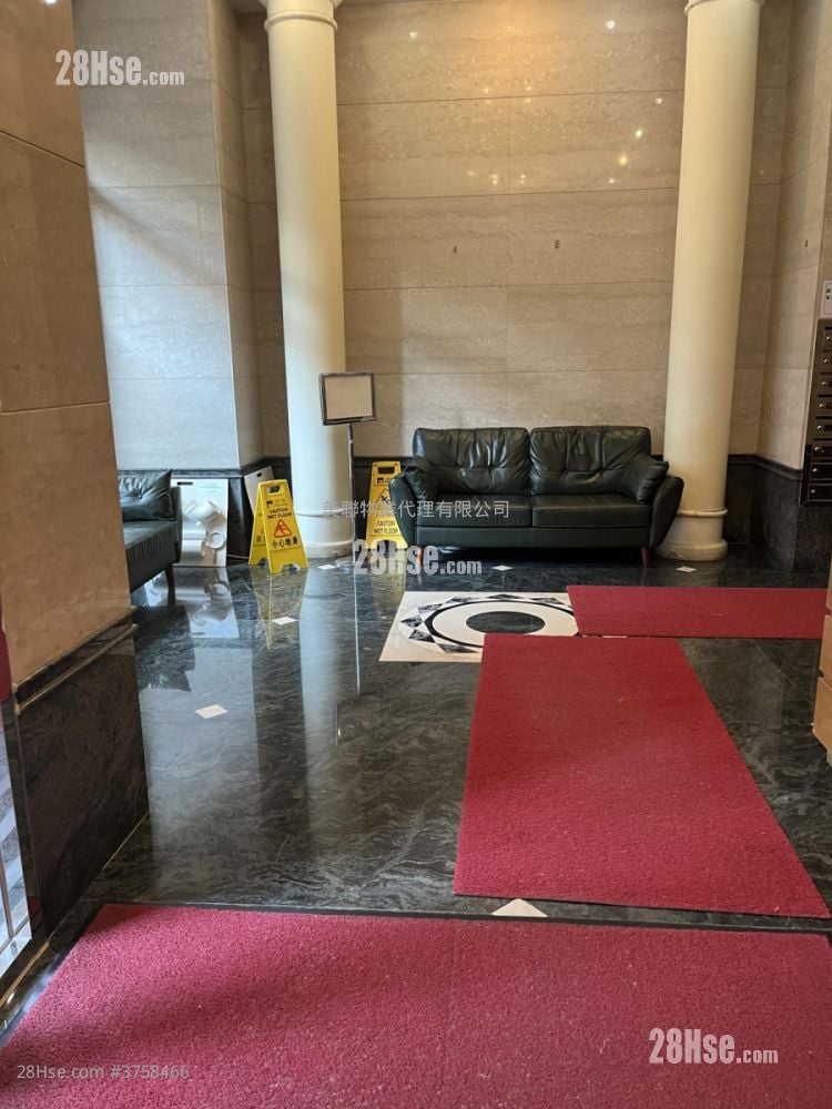 东湾阁 售盘 2 房 , 1 浴室 335 平方尺