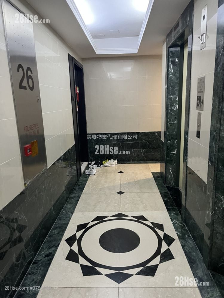 东湾阁 售盘 2 房 , 1 浴室 335 平方尺