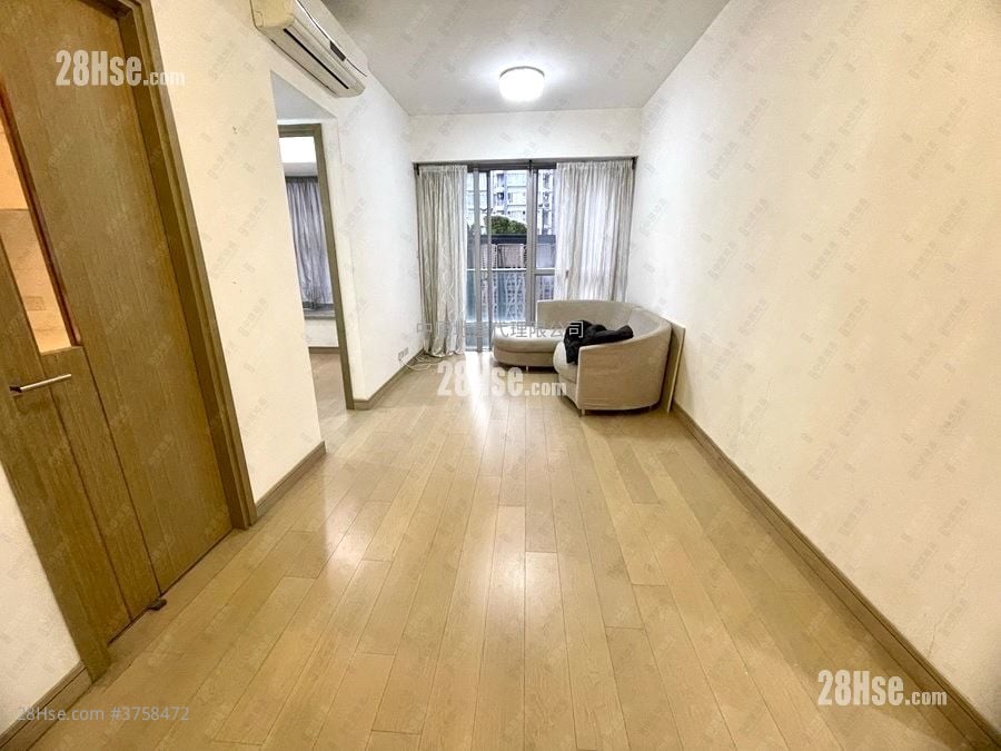 The Reach Sell 3 Bedrooms , 1 Bathroom 660 ft²