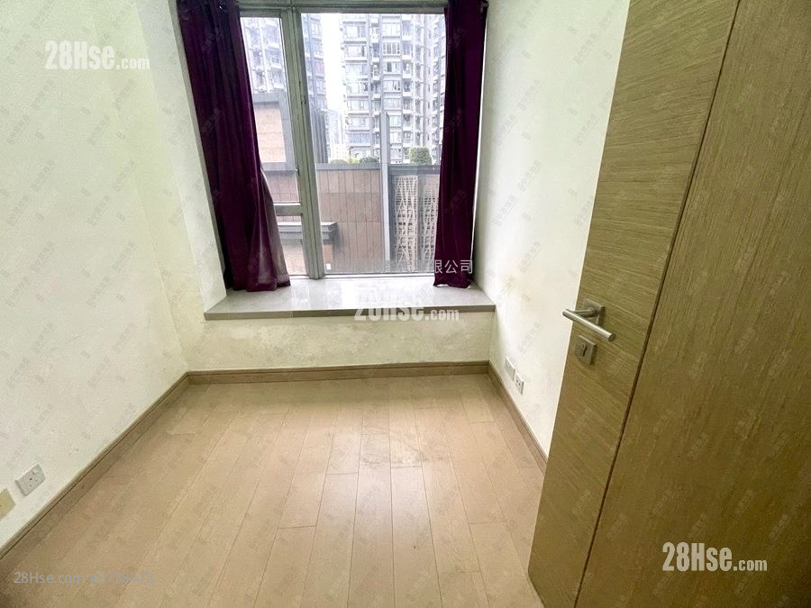 The Reach Sell 3 Bedrooms , 1 Bathroom 660 ft²