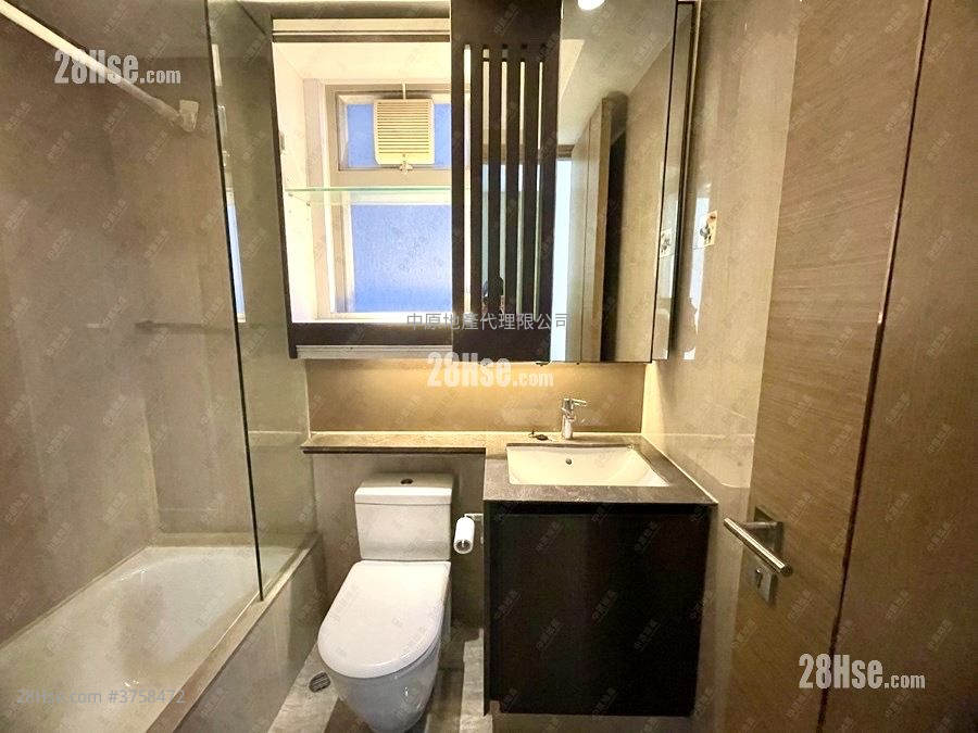 The Reach Sell 3 Bedrooms , 1 Bathroom 660 ft²