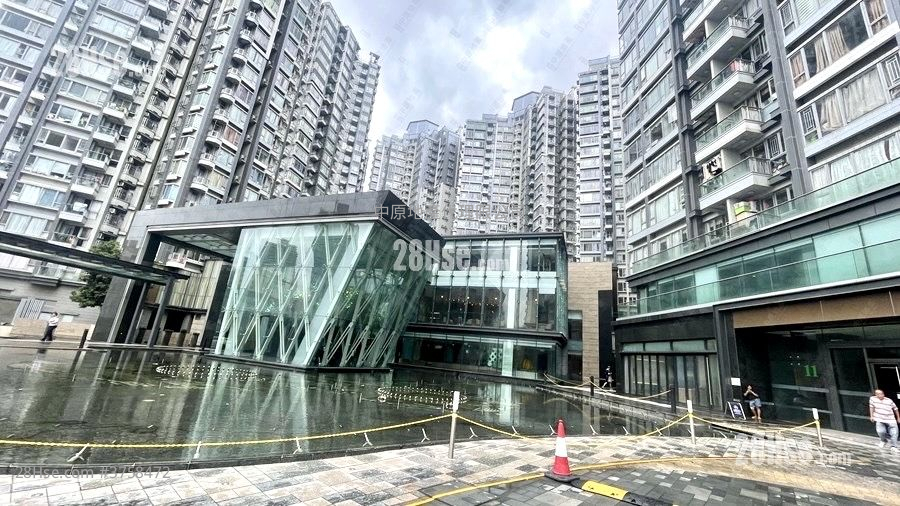 The Reach Sell 3 Bedrooms , 1 Bathroom 660 ft²