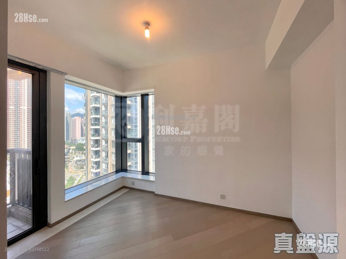 天晋 售盘 3 房 , 2 浴室 759 平方尺