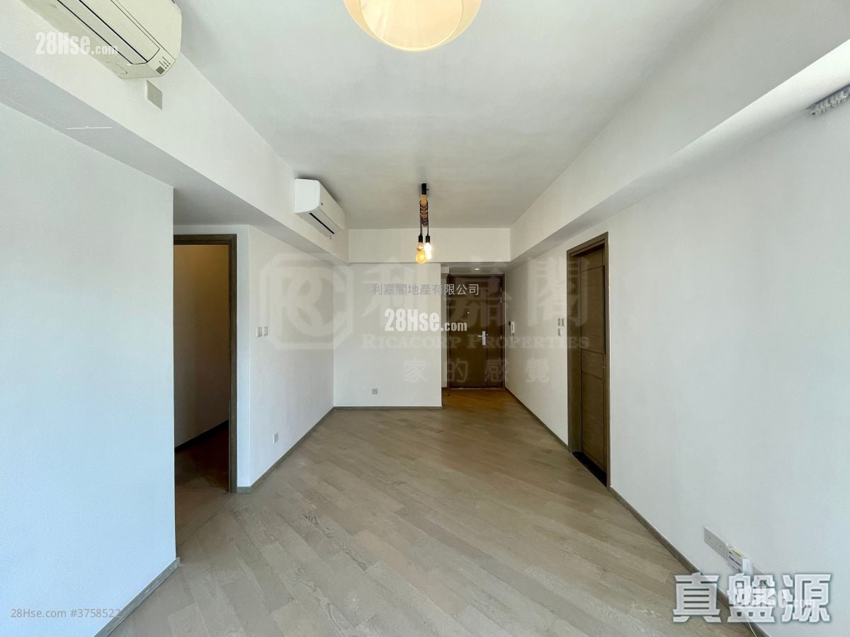 天晋 售盘 3 房 , 2 浴室 759 平方尺