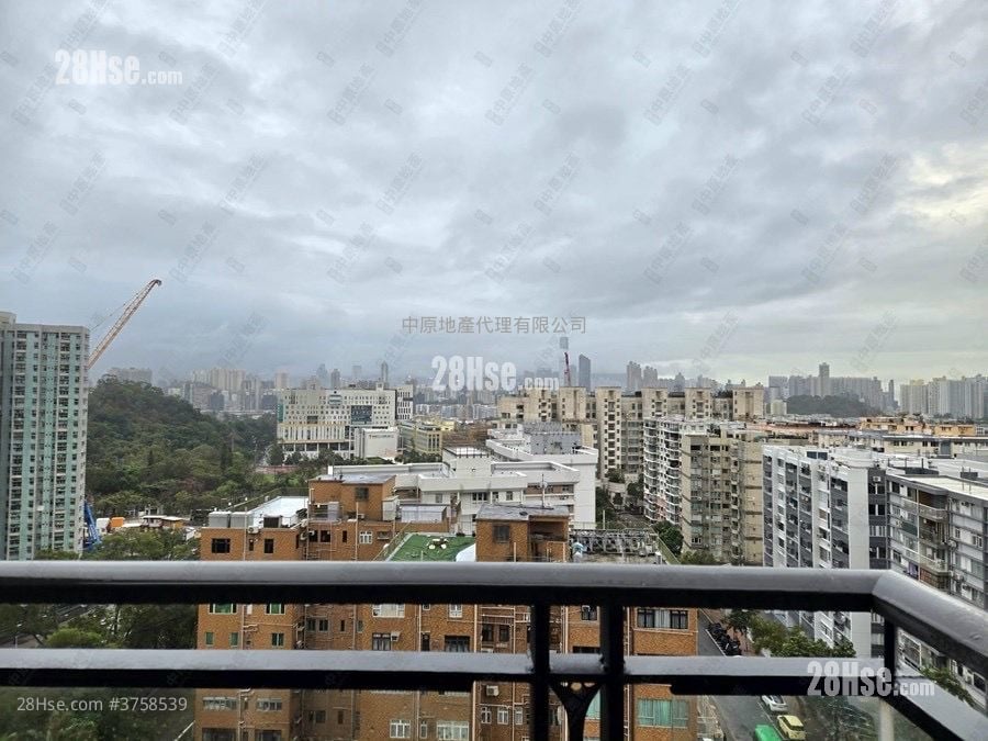 The Palace Sell 2 Bedrooms 673 ft²