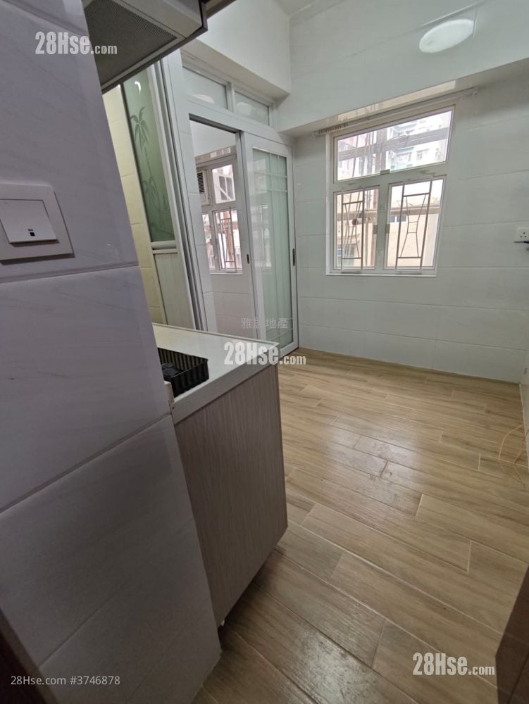 永安大厦 租盘 1 房 , 1 浴室 130 平方尺