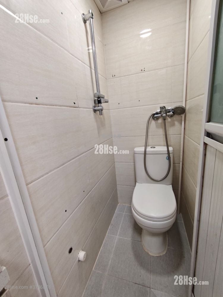 永安大厦 租盘 1 房 , 1 浴室 130 平方尺