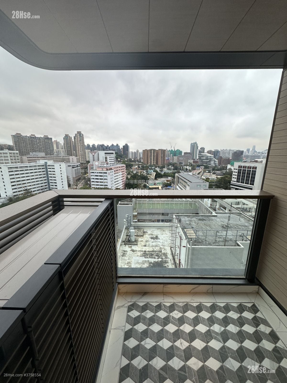 Topside Residence Rental 2 Bedrooms , 1 Bathroom 414 ft²