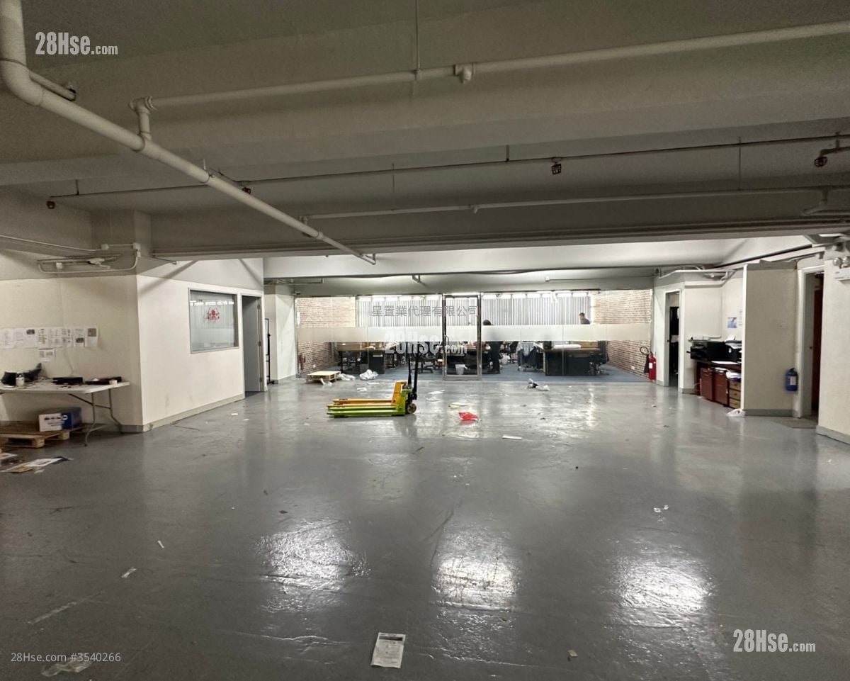 Vanta Industrial Centre Rental 1 Bedroom , 1 Toilet