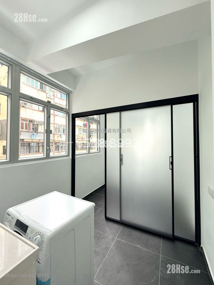 龍飛大廈 租盤 開放式間隔 180 平方呎