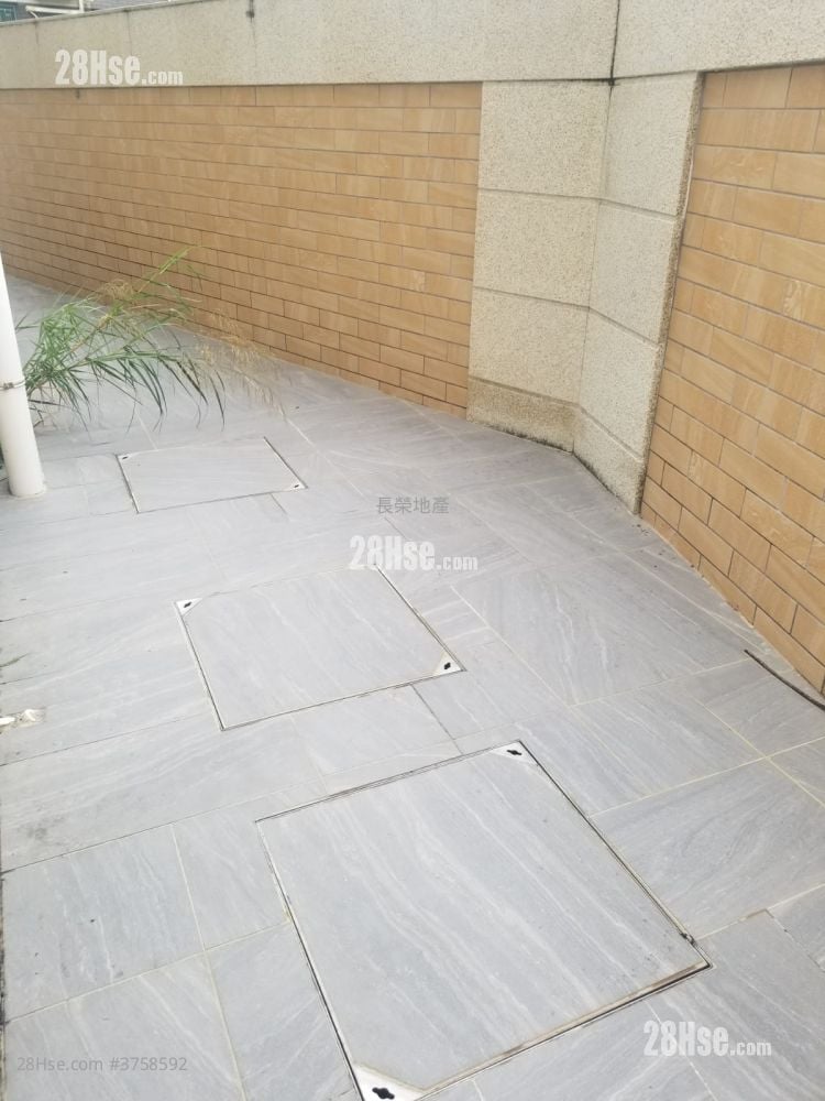 村屋 售盘 2,100 平方尺