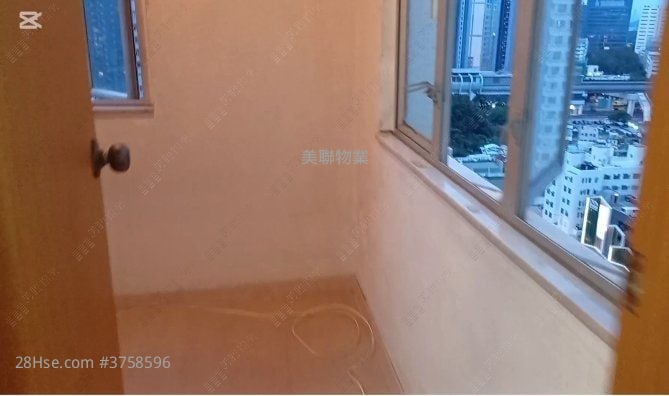 喜利大廈 售盤 226 平方呎