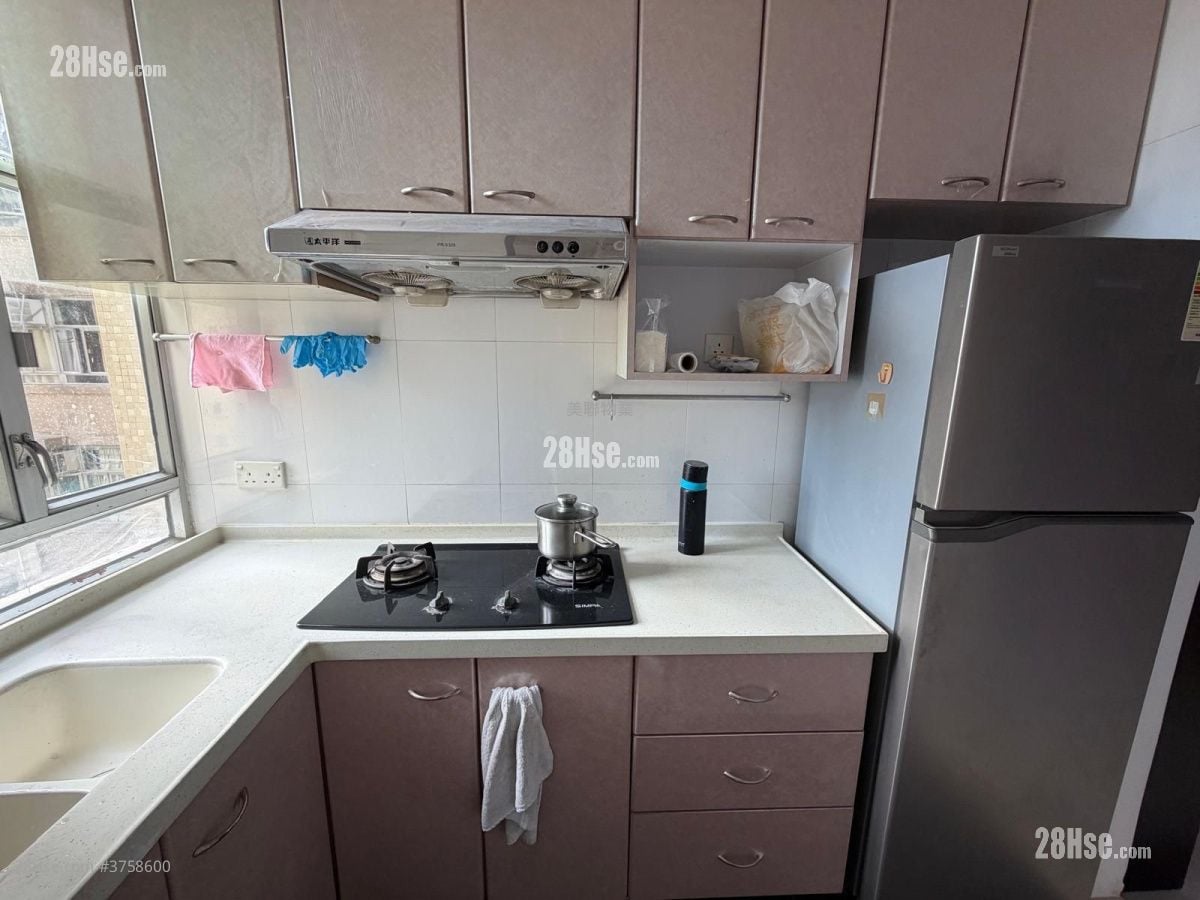 龙蟠苑 售盘 1 房 383 平方尺