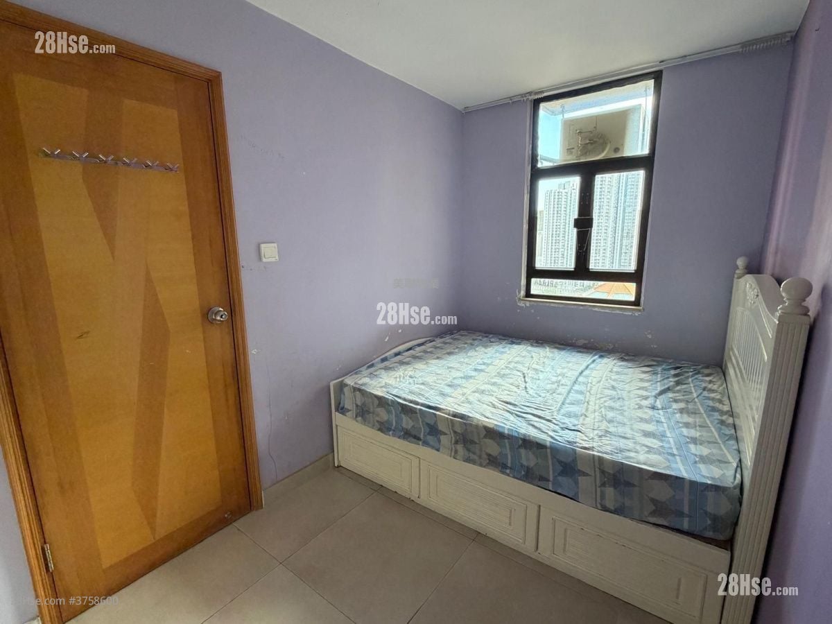 龙蟠苑 售盘 1 房 383 平方尺