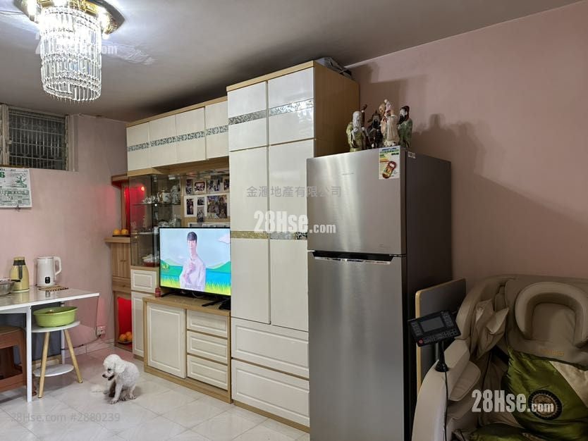 黄大仙下邨 售盘 2 房 , 1 浴室 377 平方尺