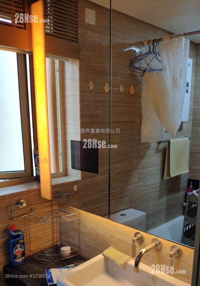 海滨南岸 售盘 3 房 , 2 浴室 589 平方尺