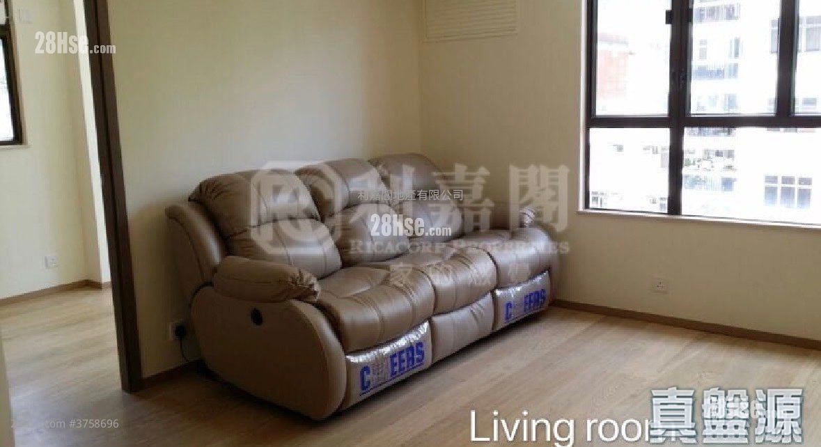 龙心阁 售盘 3 房 , 2 浴室 762 平方尺