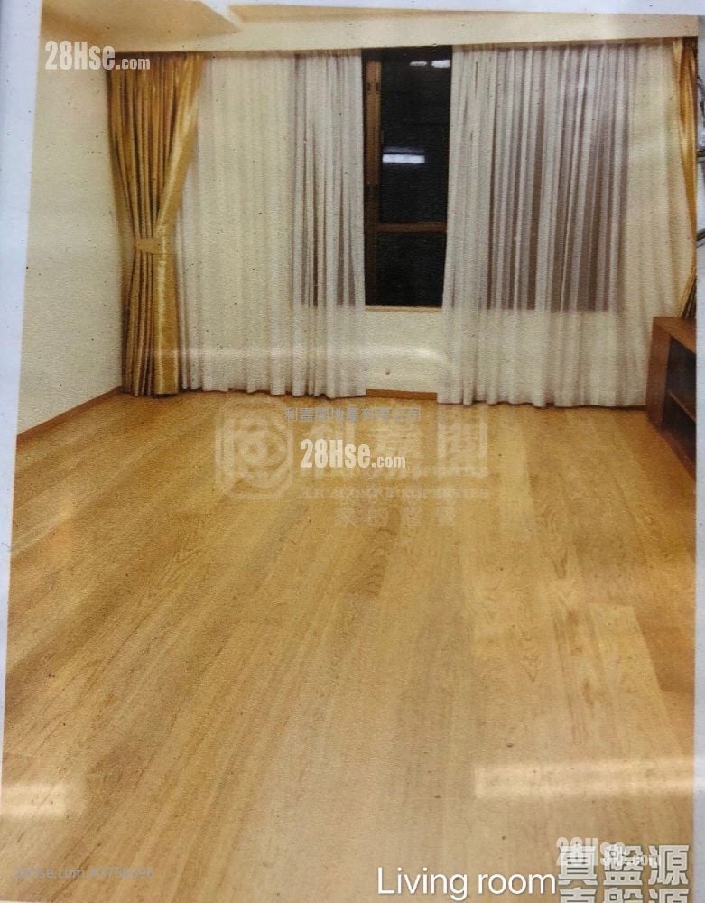 龙心阁 售盘 3 房 , 2 浴室 762 平方尺