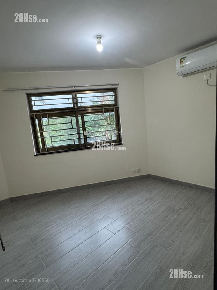 Village Rental 2 Bedrooms , 1 Bathroom 580 ft²