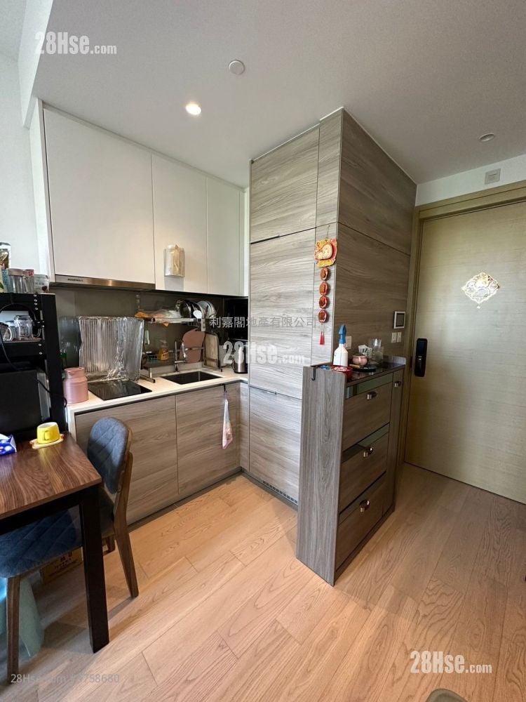 The Grand Marine Sell 1 Bedroom , 1 Bathroom 313 ft²