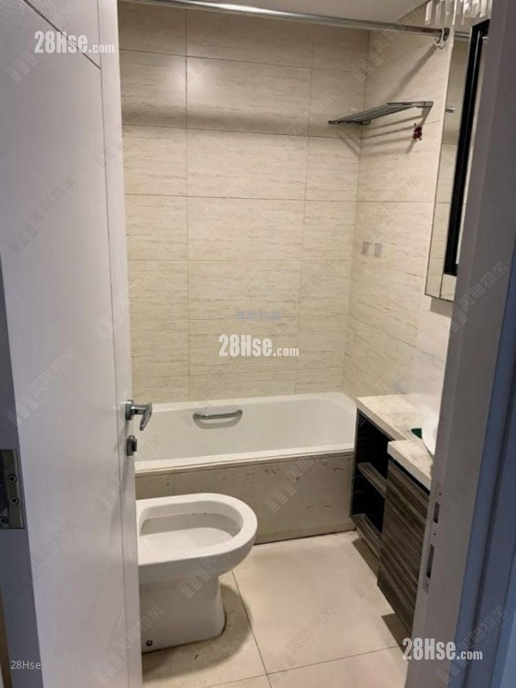 名城 售盘 3 房 , 2 浴室 757 平方尺