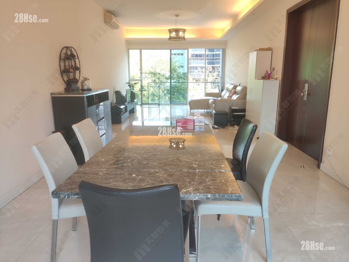 Paxton Sell 4 Bedrooms 1,664 ft²