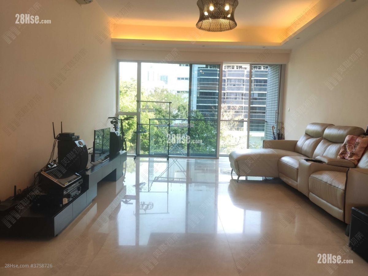 Paxton Sell 4 Bedrooms 1,664 ft²