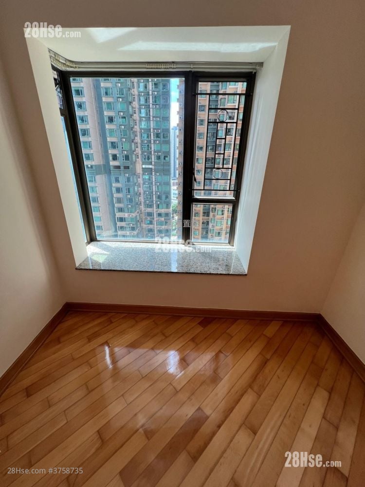 Liberte Sell 2 Bedrooms , 1 Bathroom 522 ft²