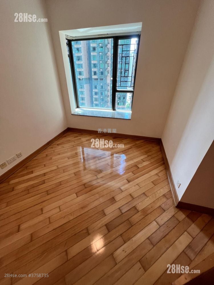 Liberte Sell 2 Bedrooms , 1 Bathroom 522 ft²