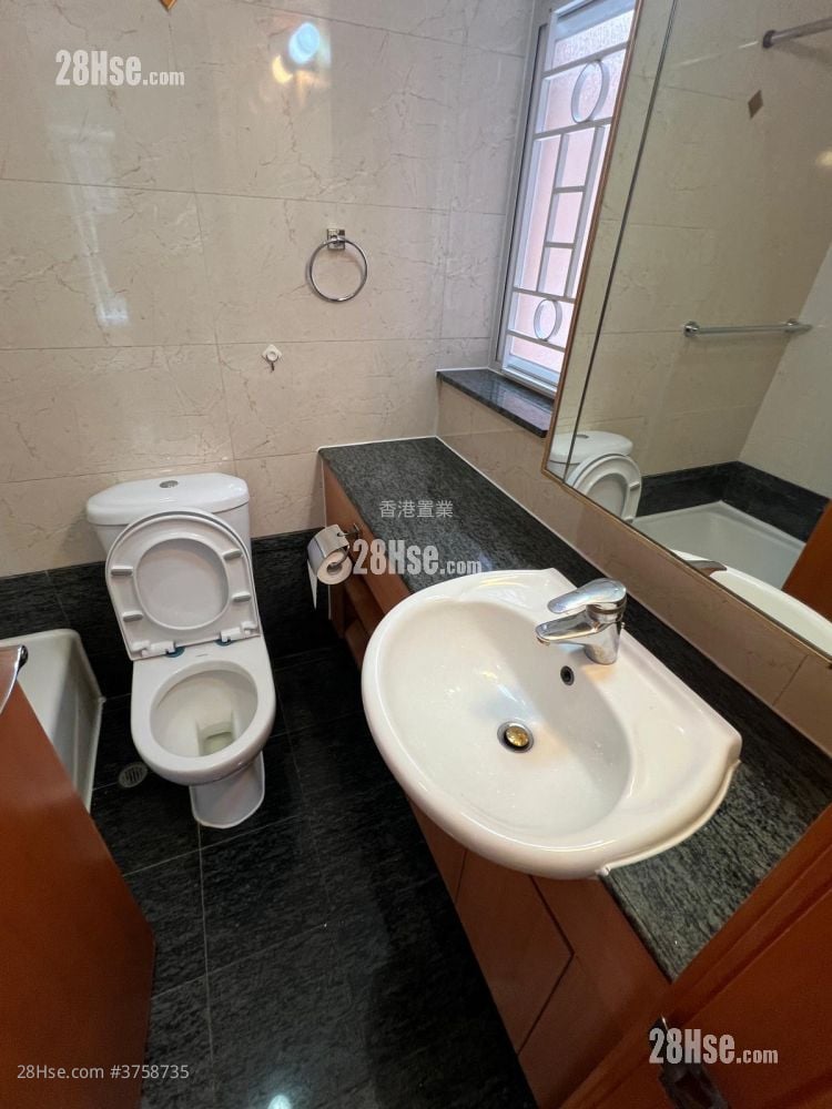 Liberte Sell 2 Bedrooms , 1 Bathroom 522 ft²