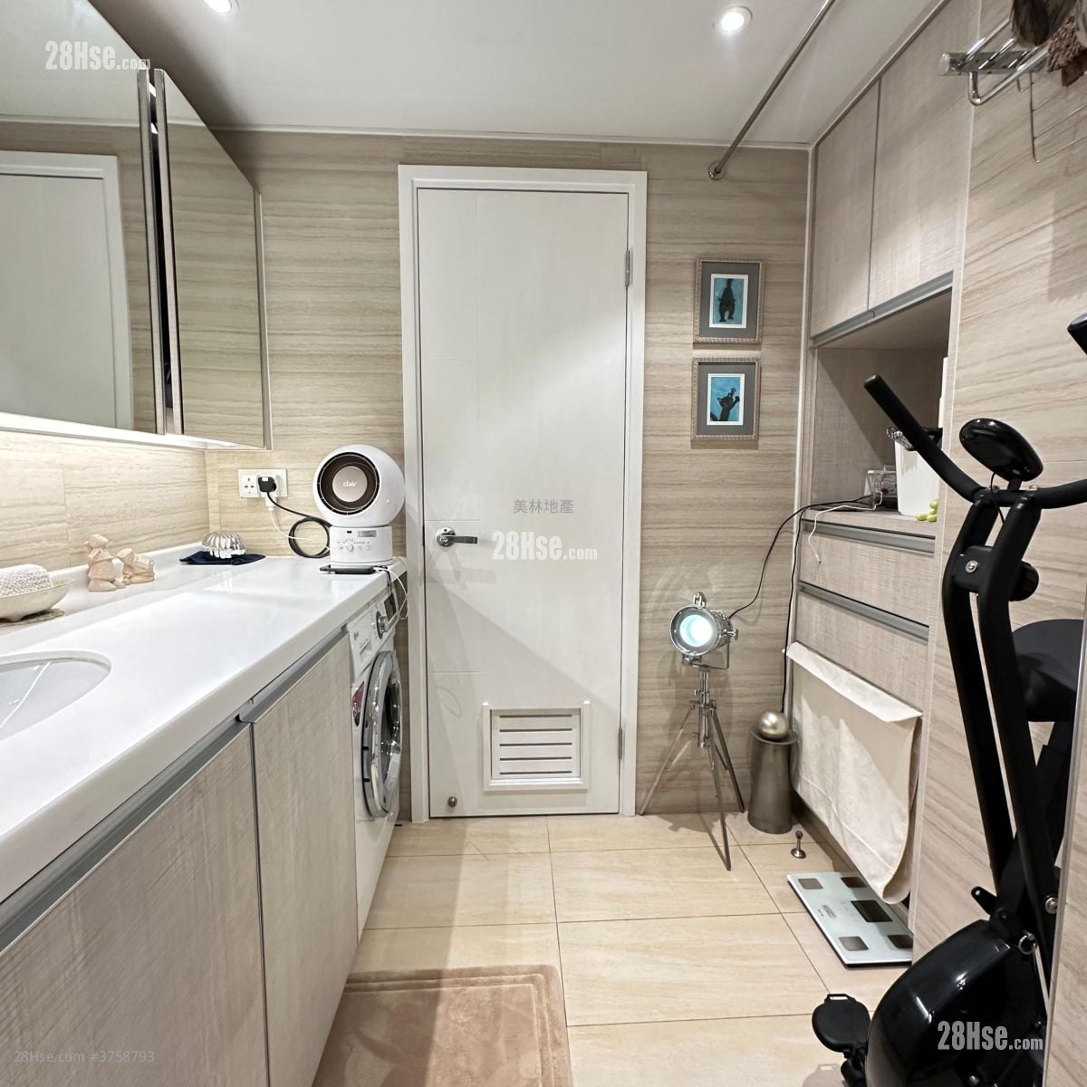 万能阁 售盘 1 房 , 1 厕所 688 平方尺