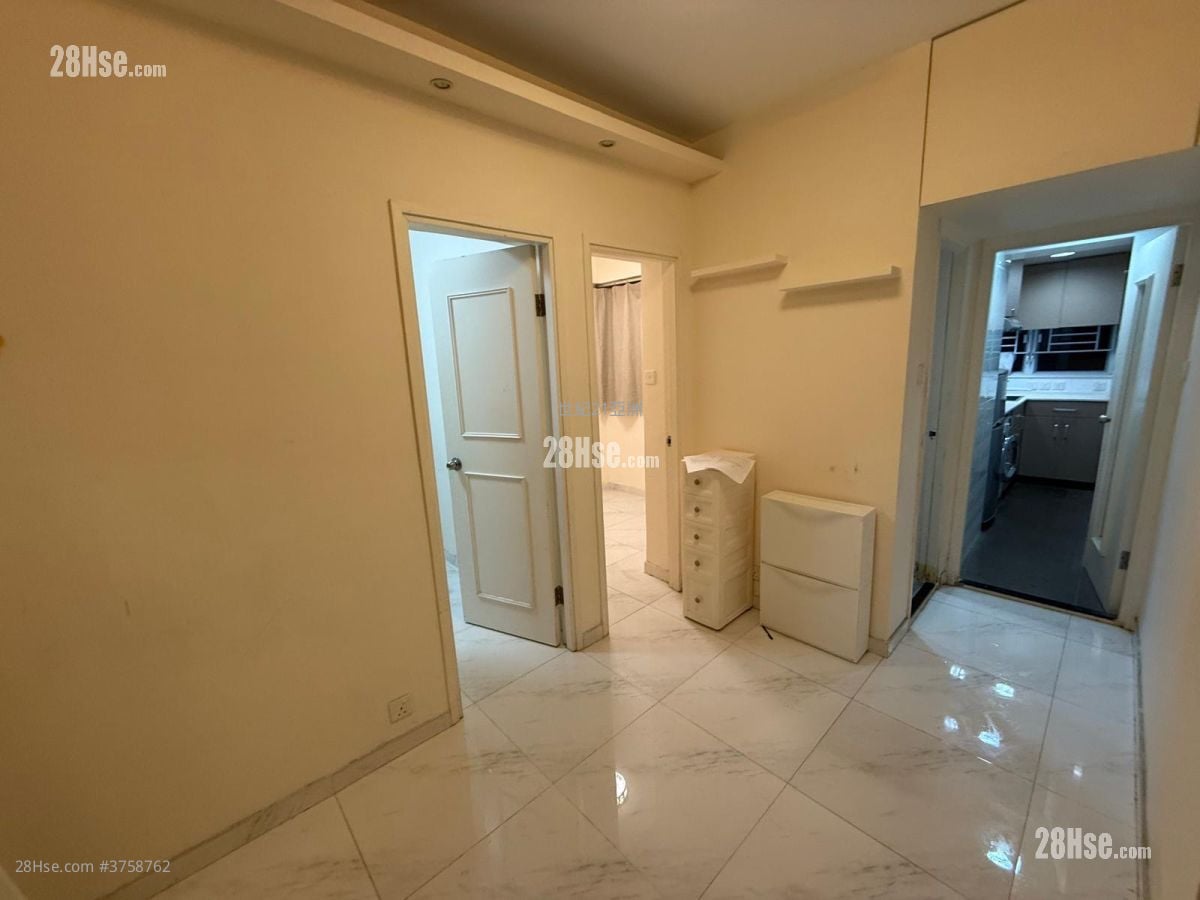 怡康大厦 售盘 2 房 , 1 浴室 302 平方尺