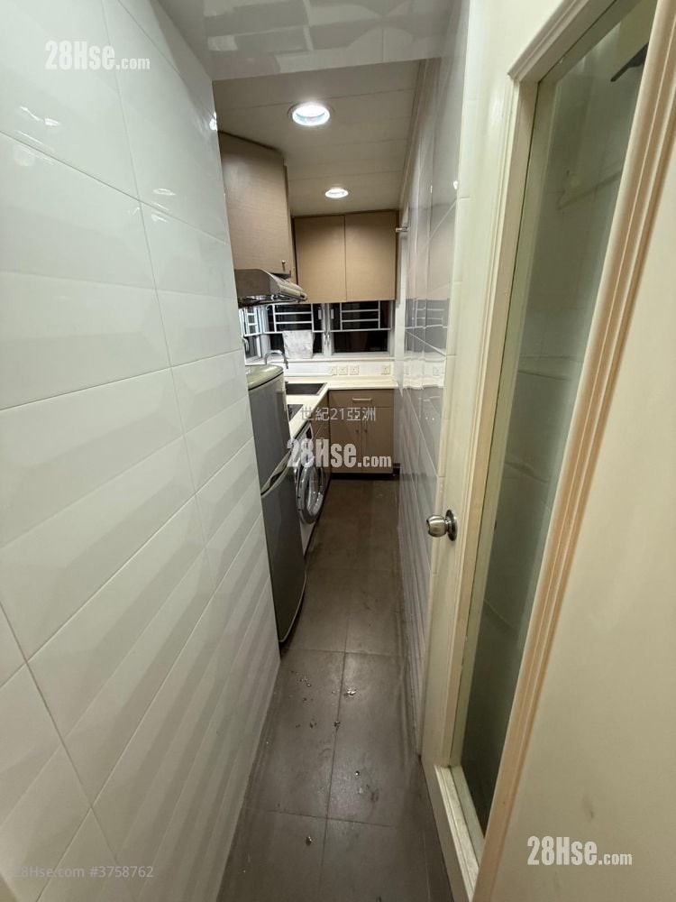 怡康大厦 售盘 2 房 , 1 浴室 302 平方尺