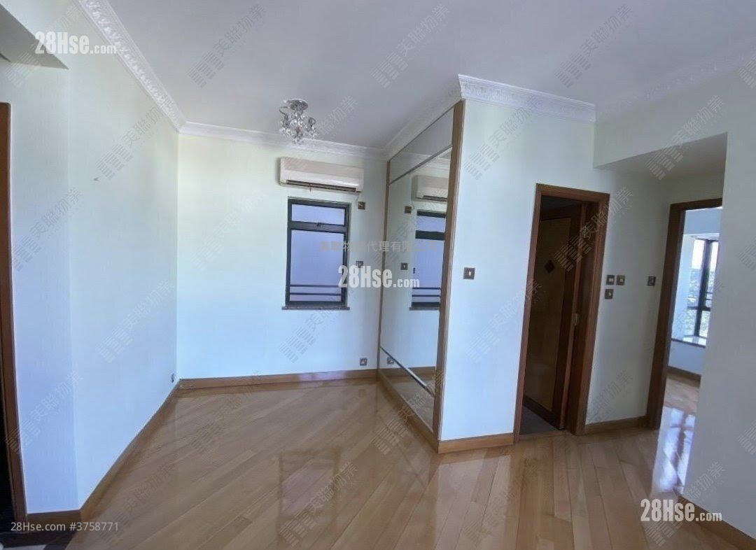 East Point City Sell 2 Bedrooms , 1 Bathroom 466 ft²