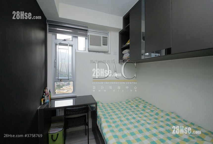 Carado Garden Sell 3 Bedrooms , 1 Bathroom 591 ft²