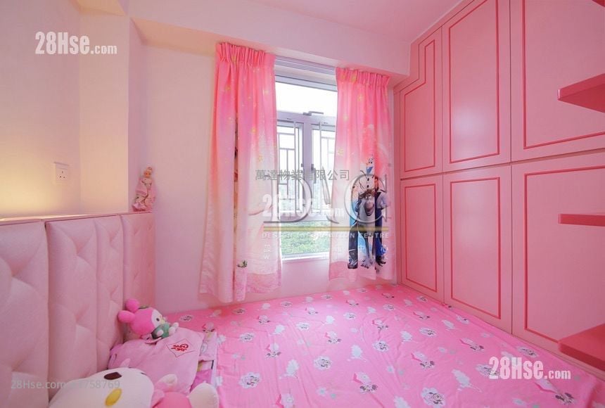 Carado Garden Sell 3 Bedrooms , 1 Bathroom 591 ft²