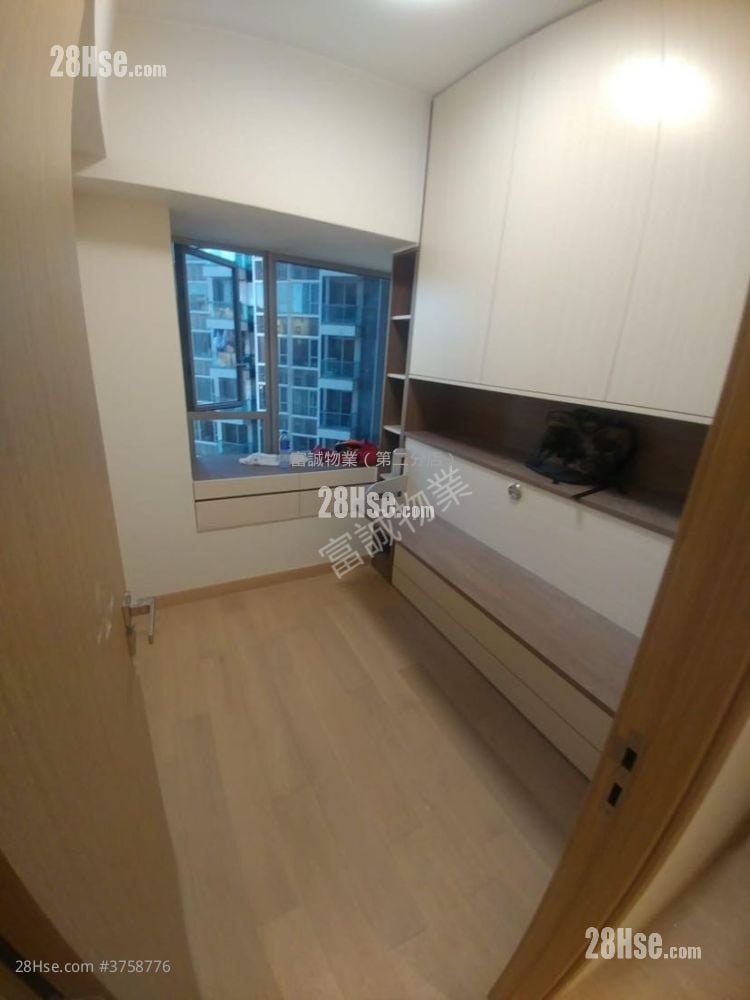 Peninsula East 租盘 2 房 , 1 浴室 520 平方尺