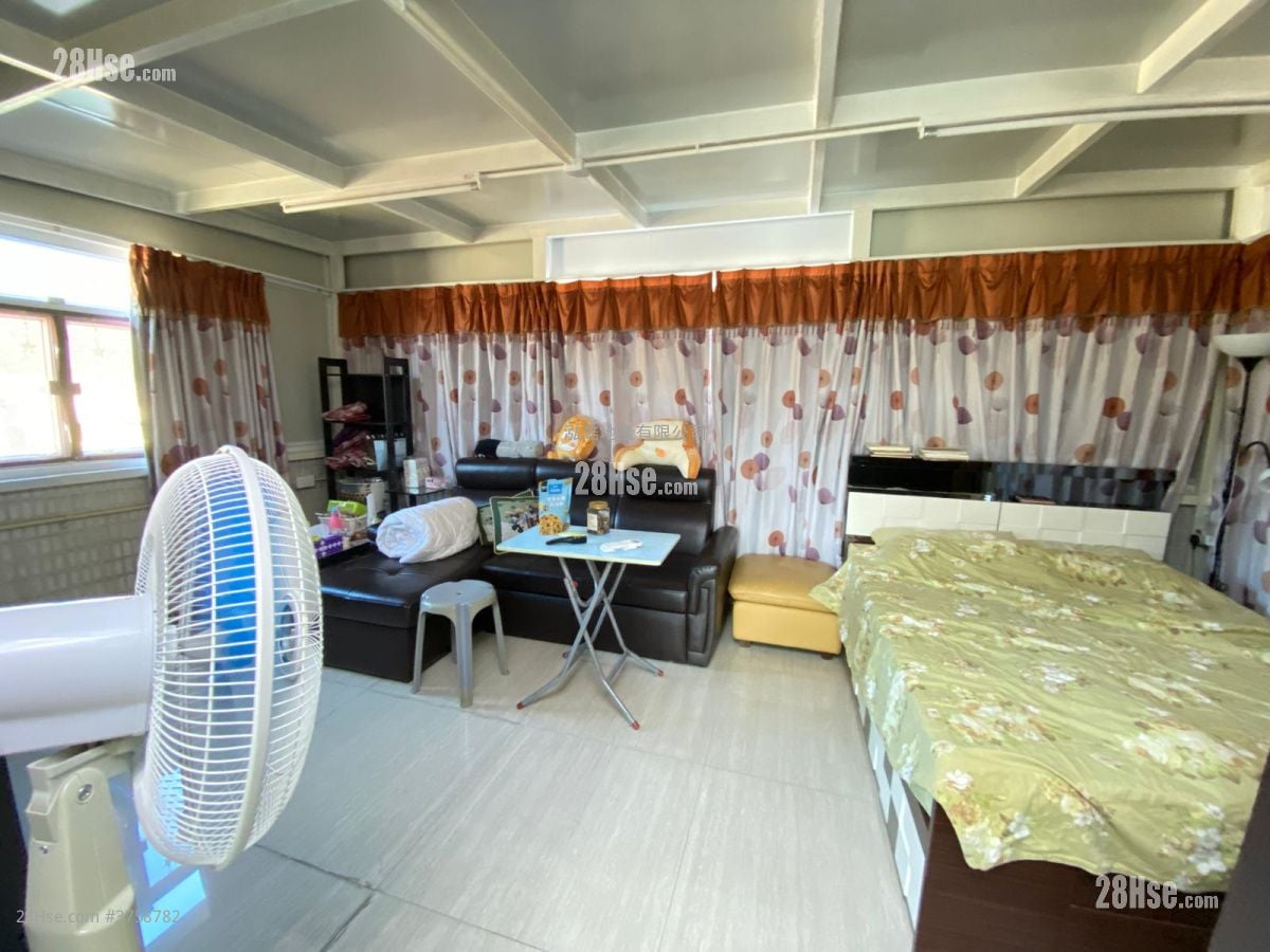 Village Sell 3 Bedrooms , 1 Bathroom 700 ft²