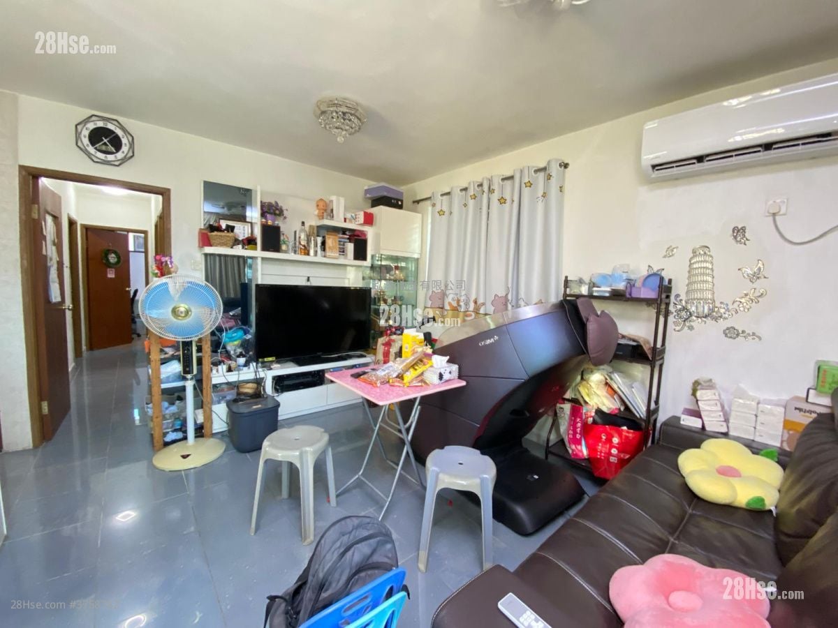 Village Sell 3 Bedrooms , 1 Bathroom 700 ft²