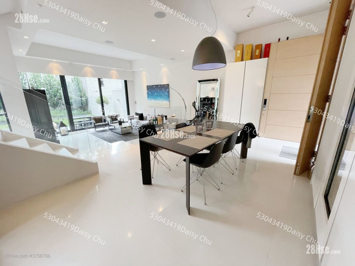 天峦 售盘 3 房 2,011 平方尺