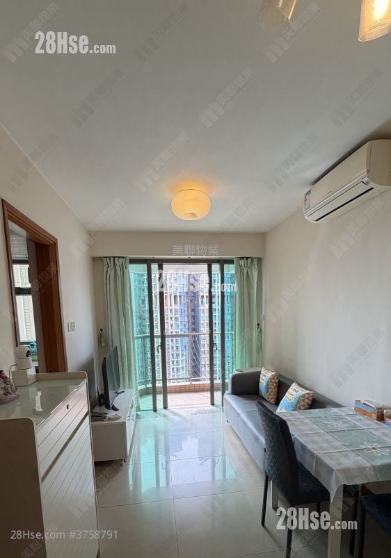 The Grandiose Sell 2 Bedrooms 453 ft²