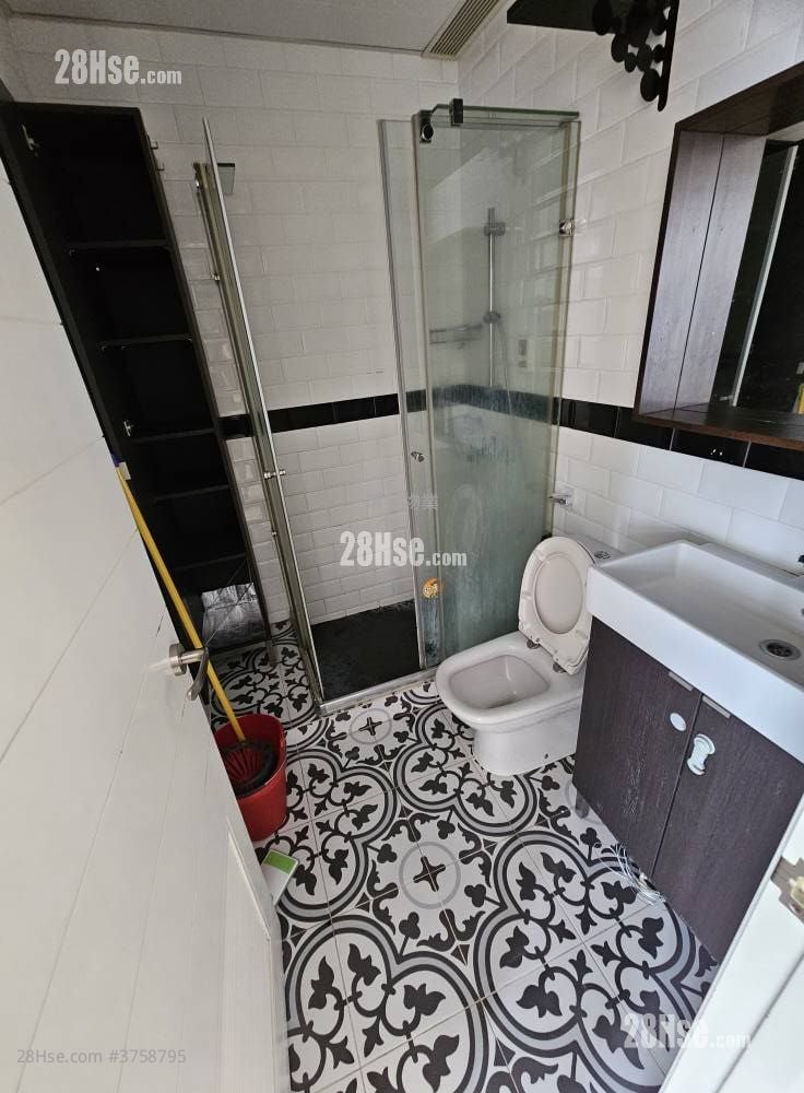 立坊 售盤 2 房 , 1 浴室 395 平方呎