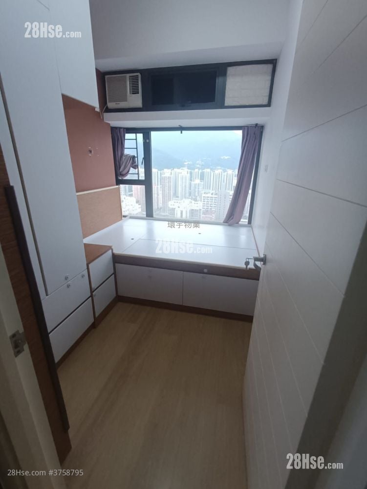 立坊 售盤 2 房 , 1 浴室 395 平方呎