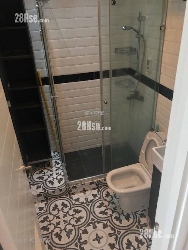 立坊 售盤 2 房 , 1 浴室 395 平方呎